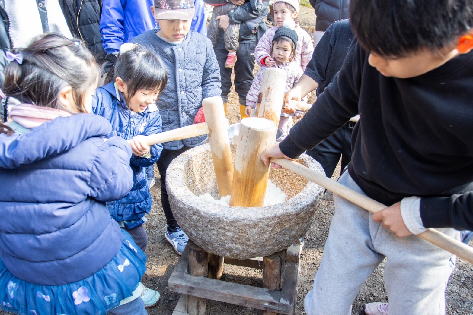 活動写真3
